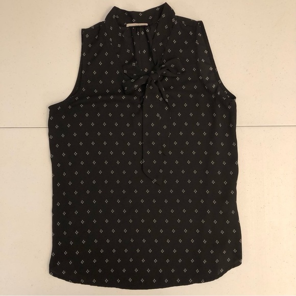 Le Lis Elegant Black Sleeveless Blouse Size S - Picture 4 of 10